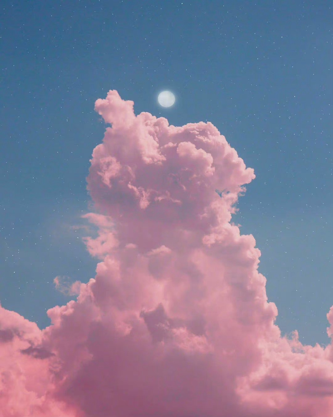 粉色的云朵和天空变换不同心情