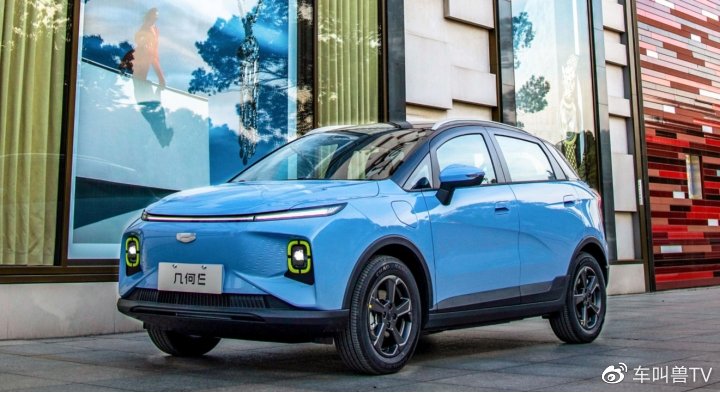 10万级纯电代步车，几何E vs 比亚迪海豚该怎么选？