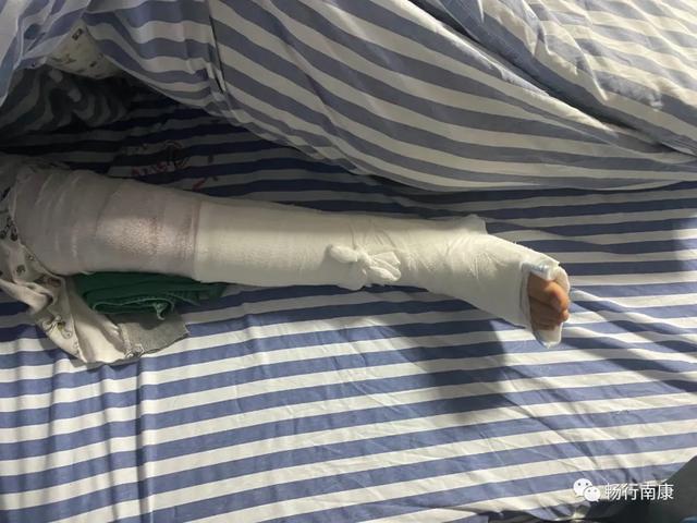 【平安春运】这些“680码”时速惊现赣州,到底是怎么回事?事故告诉您:寒假来了,交通安全不能放假!休闲区蓝鸢梦想 - Www.slyday.coM 【平安春运】这些“680码”时速惊现赣州,到底是怎么回事?事故告诉您:寒假来了,交通安全不能放假!休闲区蓝鸢梦想 - Www.slyday.coM