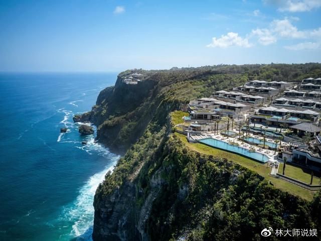 何超莲窦骁婚礼场地曝光:屹立悬崖边占地3600平,120名保镖护航休闲区蓝鸢梦想 - Www.slyday.coM 何超莲窦骁婚礼场地曝光:屹立悬崖边占地3600平,120名保镖护航休闲区蓝鸢梦想 - Www.slyday.coM