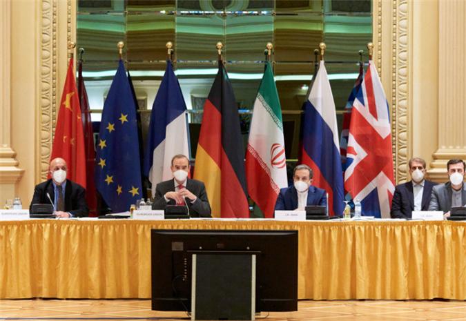 美以下手了?伊朗核设施传来“巨大爆炸声”,20公里以外都能听见休闲区蓝鸢梦想 - Www.slyday.coM 美以下手了?伊朗核设施传来“巨大爆炸声”,20公里以外都能听见休闲区蓝鸢梦想 - Www.slyday.coM