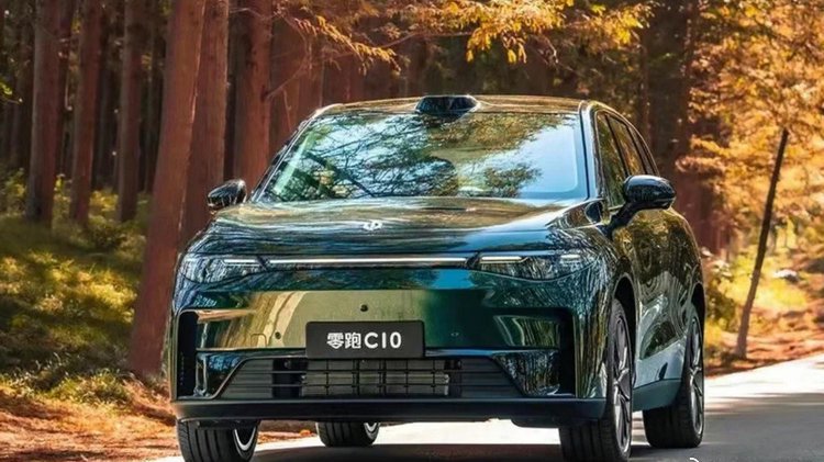 纠结家用SUV怎么选？大空间、够智能、兼顾动力，看这四款就够了