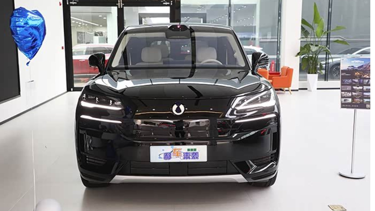 综合优惠3.6万，预算40万内买新能源豪华大型SUV，腾势N9行情导购