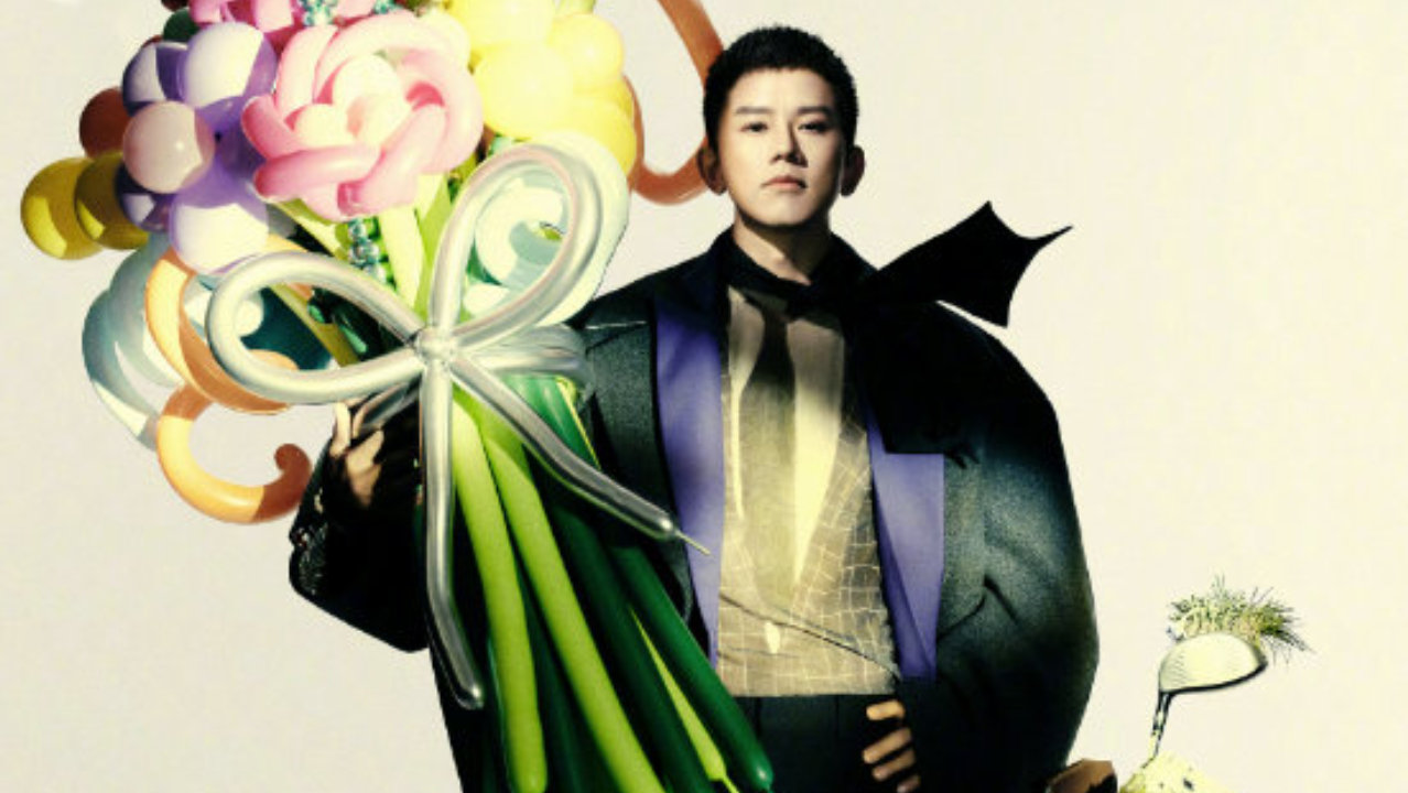 张杰《芭莎男士》生日双封：寸头造型解锁反差魅力，演绎多元绅士格调