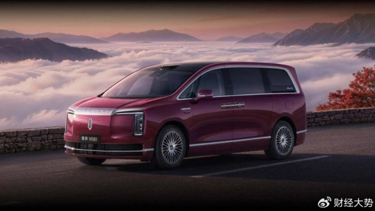 尊界V680对比极氪009：从商务礼遇、空间舒适到智能安全看高端出行