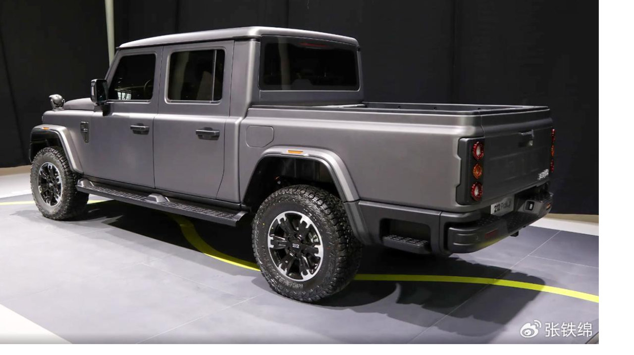 212皮卡正式亮相，外观很复古硬朗，2.3T柴油动力，明年上市