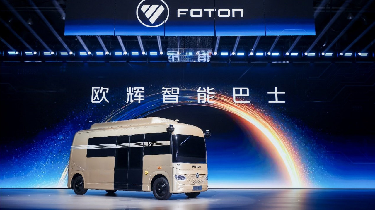 新时代巴士，欧辉智能巴士以L4级智驾黑科技领跑新赛道