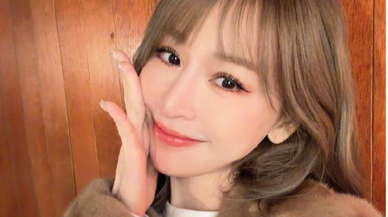 王心凌演唱发生大型道具意外，长达15分钟演出只能取消