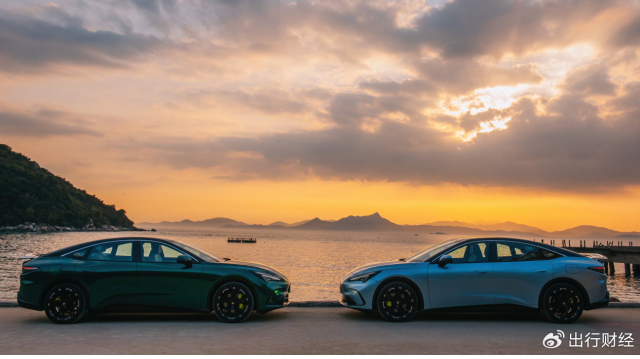 全新阿尔法S5上市 以智驾掀起价值革命