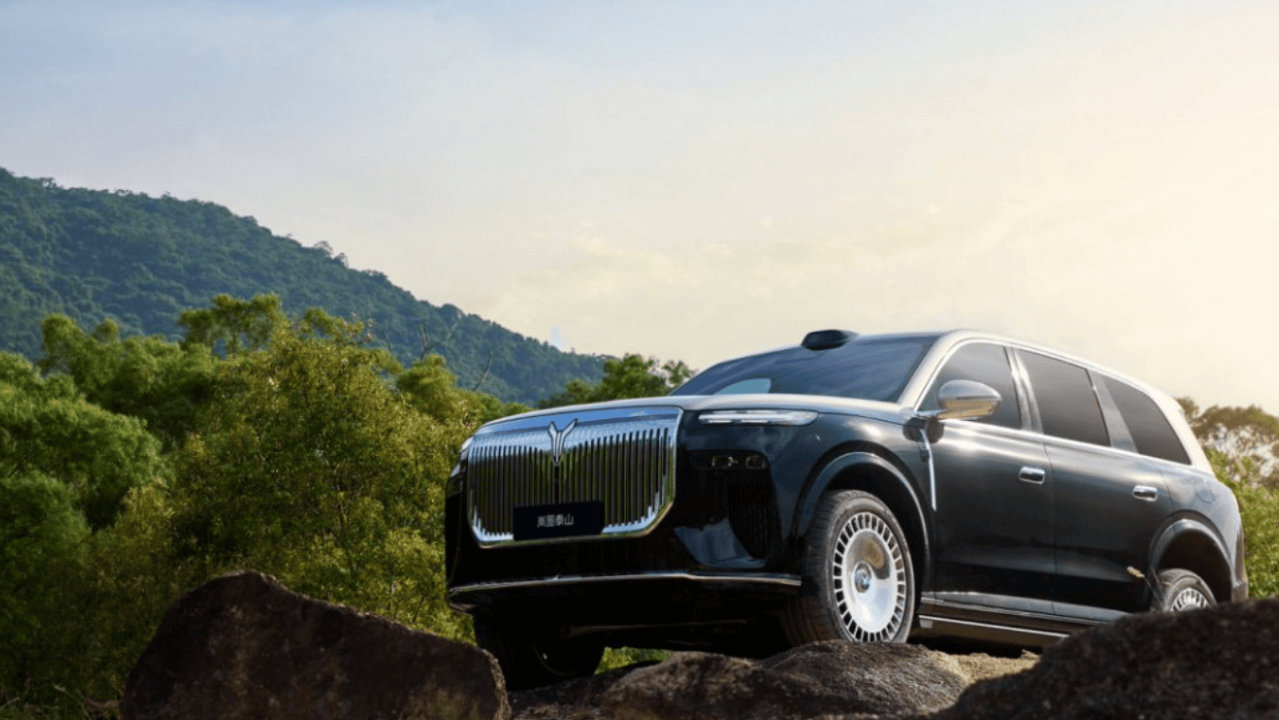 技术争峰！岚图泰山以硬核科技重塑豪华SUV新标杆