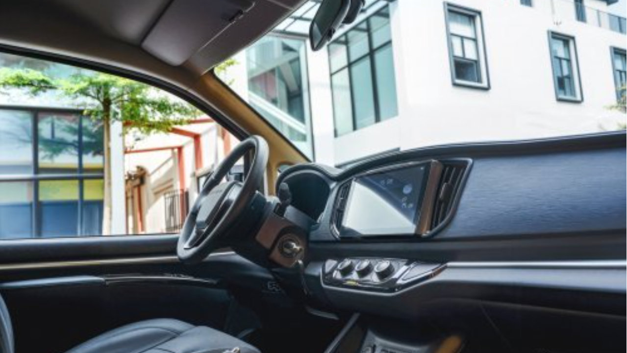 菱智护航创业征途 星海V9承载家庭欢笑​