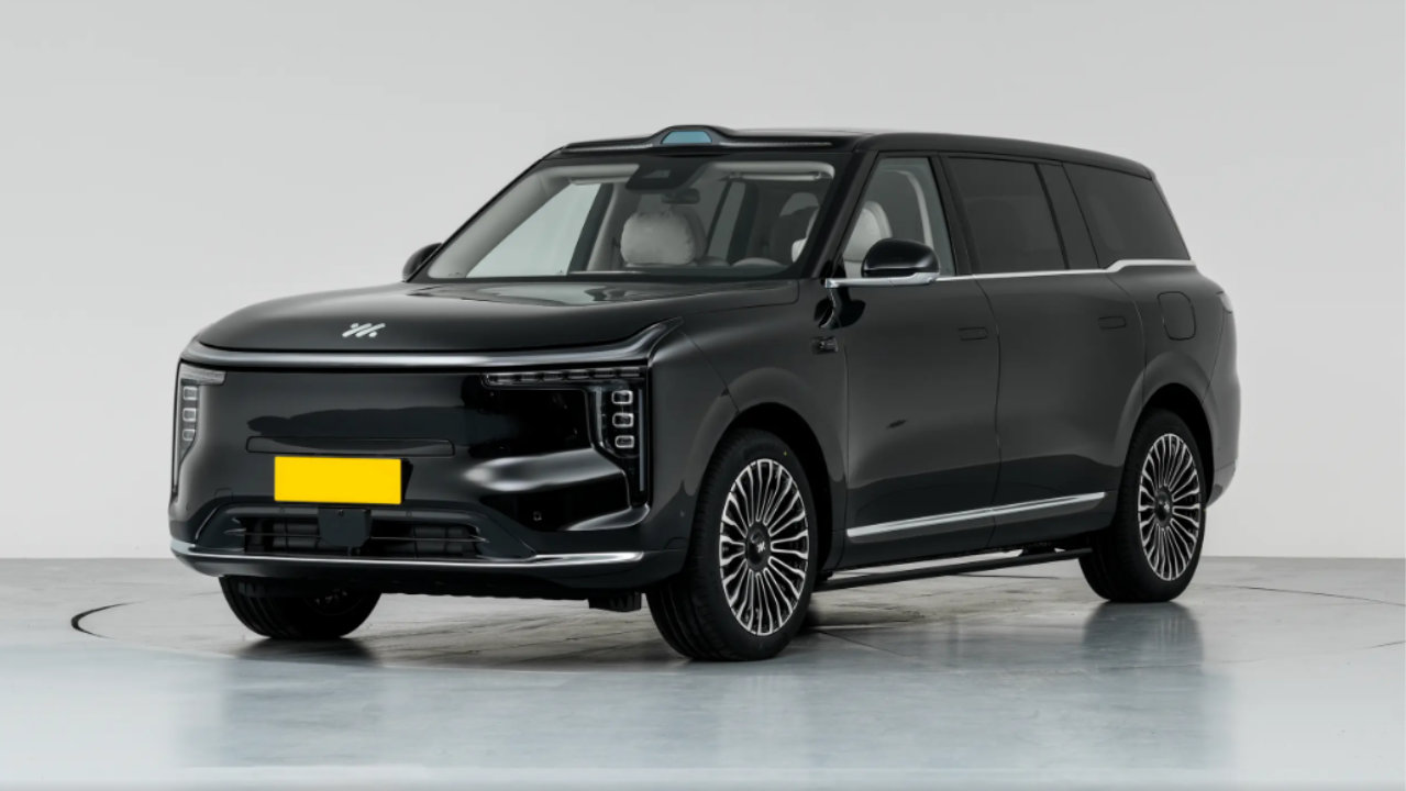 智己LS9试驾体验：过年返乡开这车，亲戚都得高看一眼！