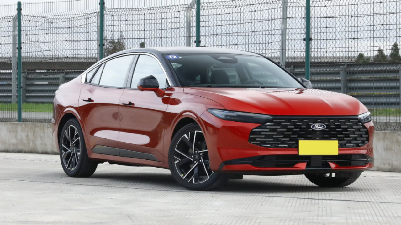 售14.98万起，带你了解2026款福特蒙迪欧，2.0T有261马力