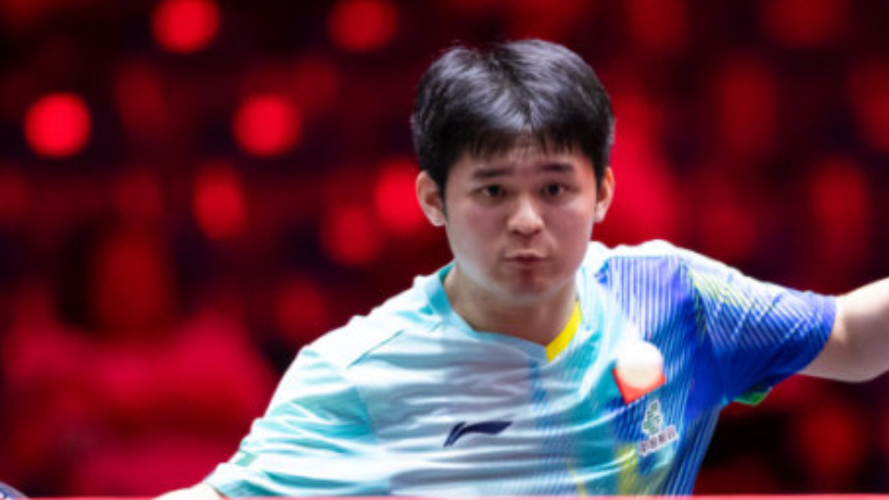 林诗栋3-0基里尔·格拉斯门科，晋级男单16强