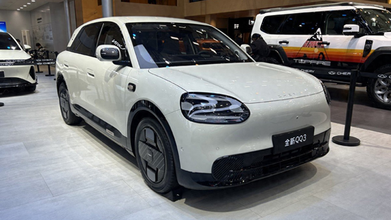 奇瑞又放大招了，全新QQ3 EV上市，外观很可爱时尚，续航310/420km