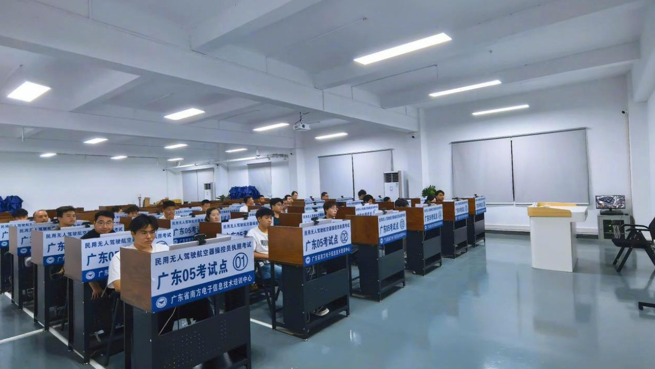 广东省05考点黄浦区新场地首考圆满成功 广东省05考点黄浦区新场地首考圆满成功