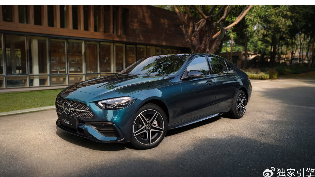 摒弃1.5T动力！换新后的2026款奔驰C级，哪款更具性价比？