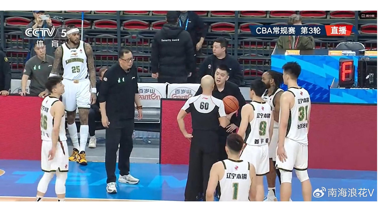 事态升级！杨鸣深夜发视频回应裁判：沉默只能换来得寸进尺