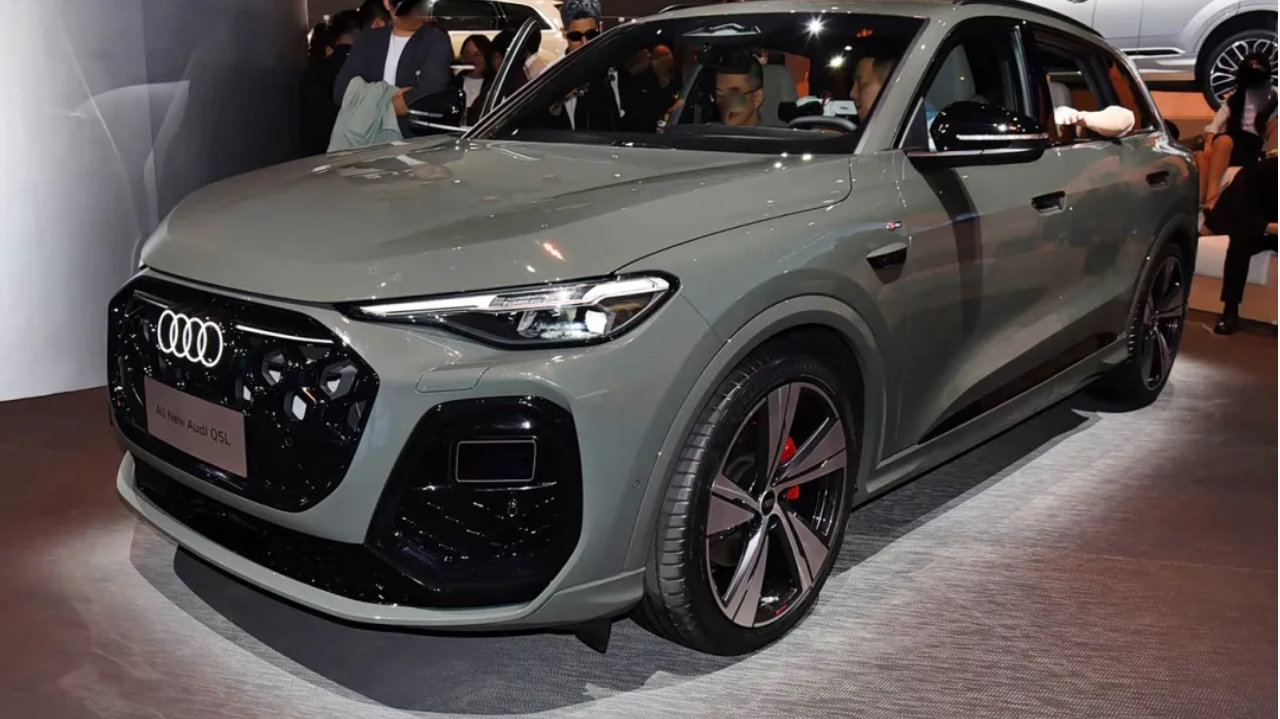 时隔8年终于换代，搭载华为乾崑智驾，史上最便宜奥迪Q5L上市