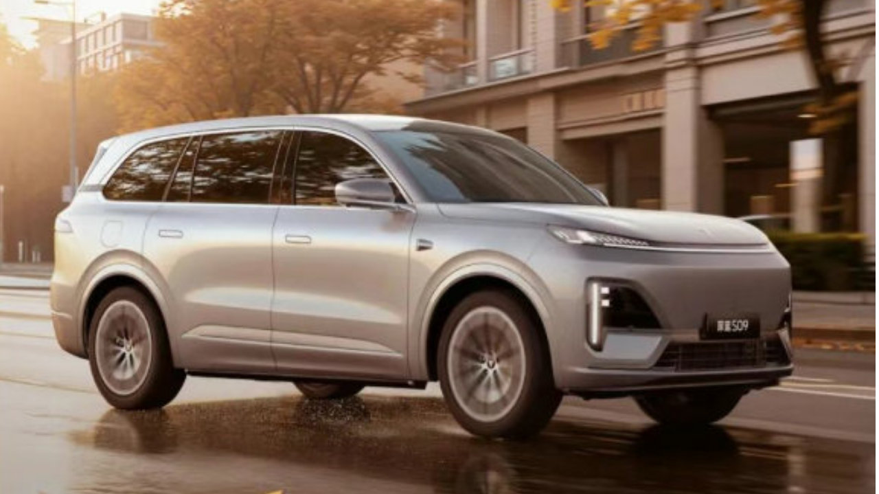 当深蓝S09遇到理想L9，谁才是更值得选购的9系旗舰？