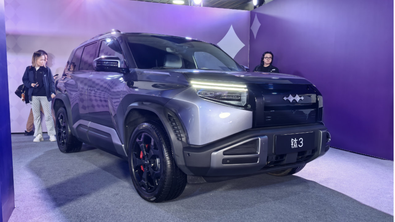 售15.38万起！方程豹钛3闪充版上市