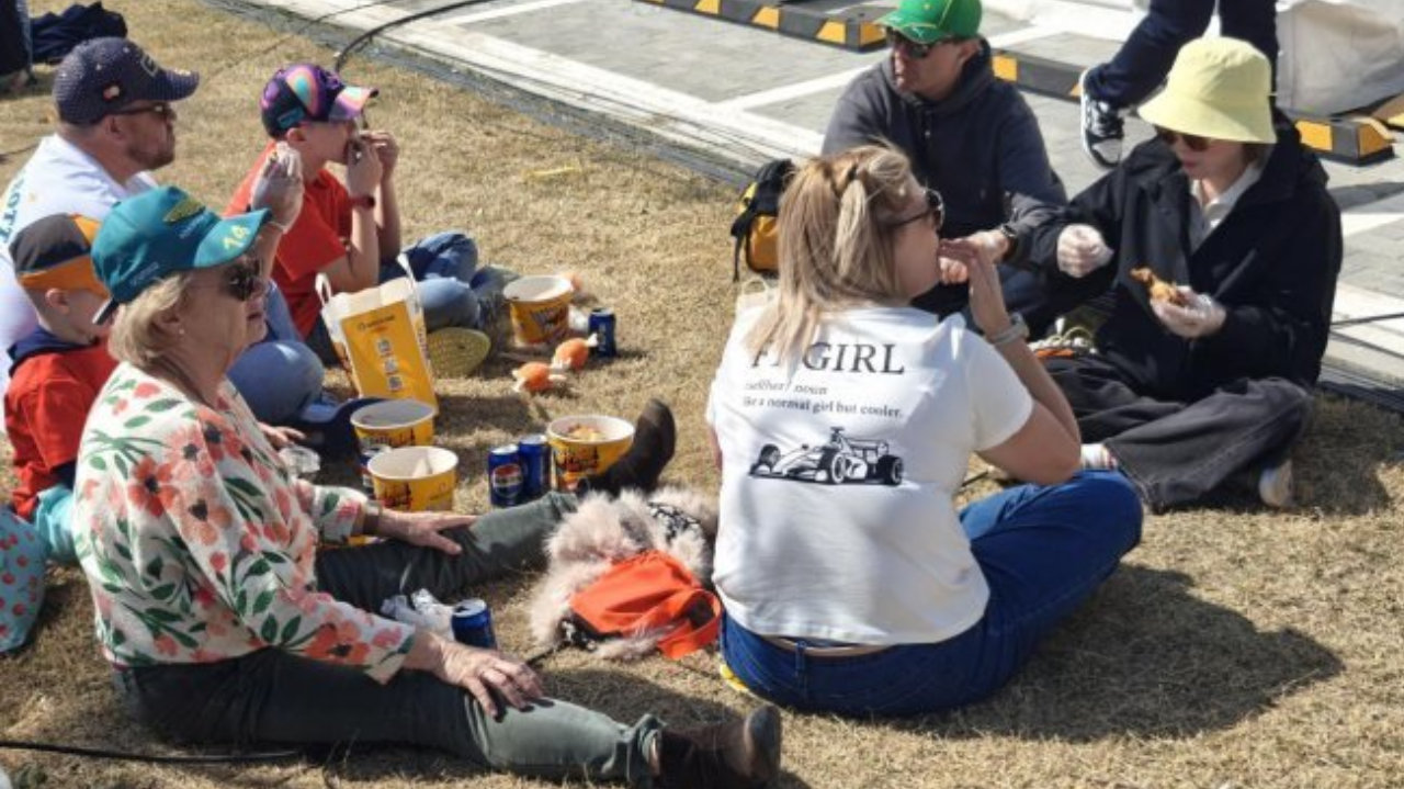 F1赛场圈粉全球！临榆炸鸡腿开启中式炸鸡出海新征程