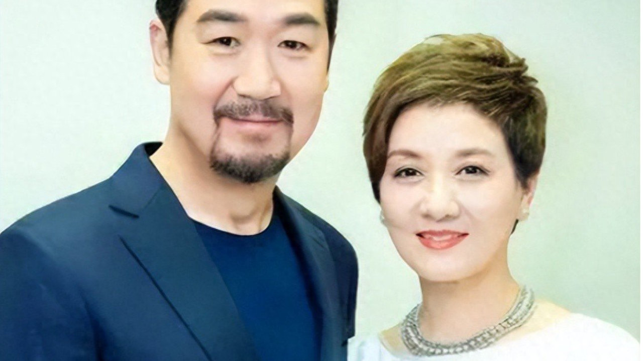 邓婕现状：离婚协议是她一生的痛，继子不成器，养女愈发似丈夫！