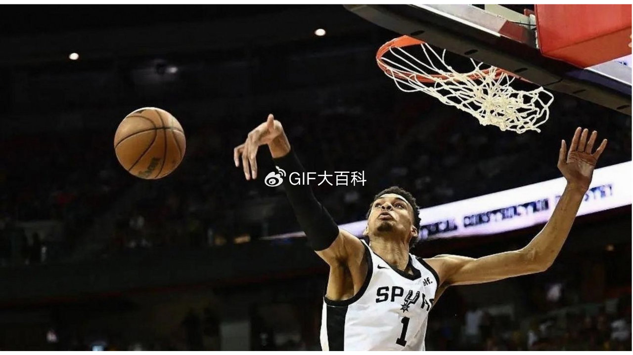 太离谱了！文班一次季后赛就超姚明4年总和，明年超戈贝尔140次？