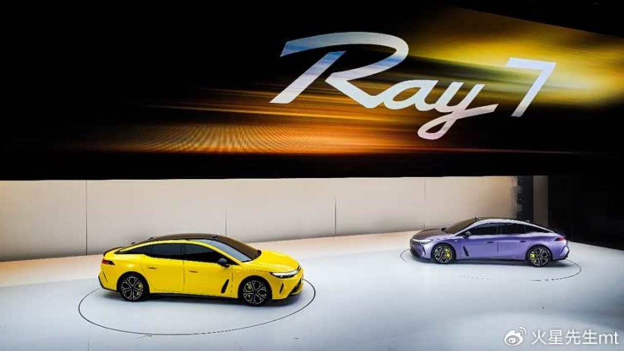 埃安Ray7亮相，华为DriveONE技术加持实力不俗