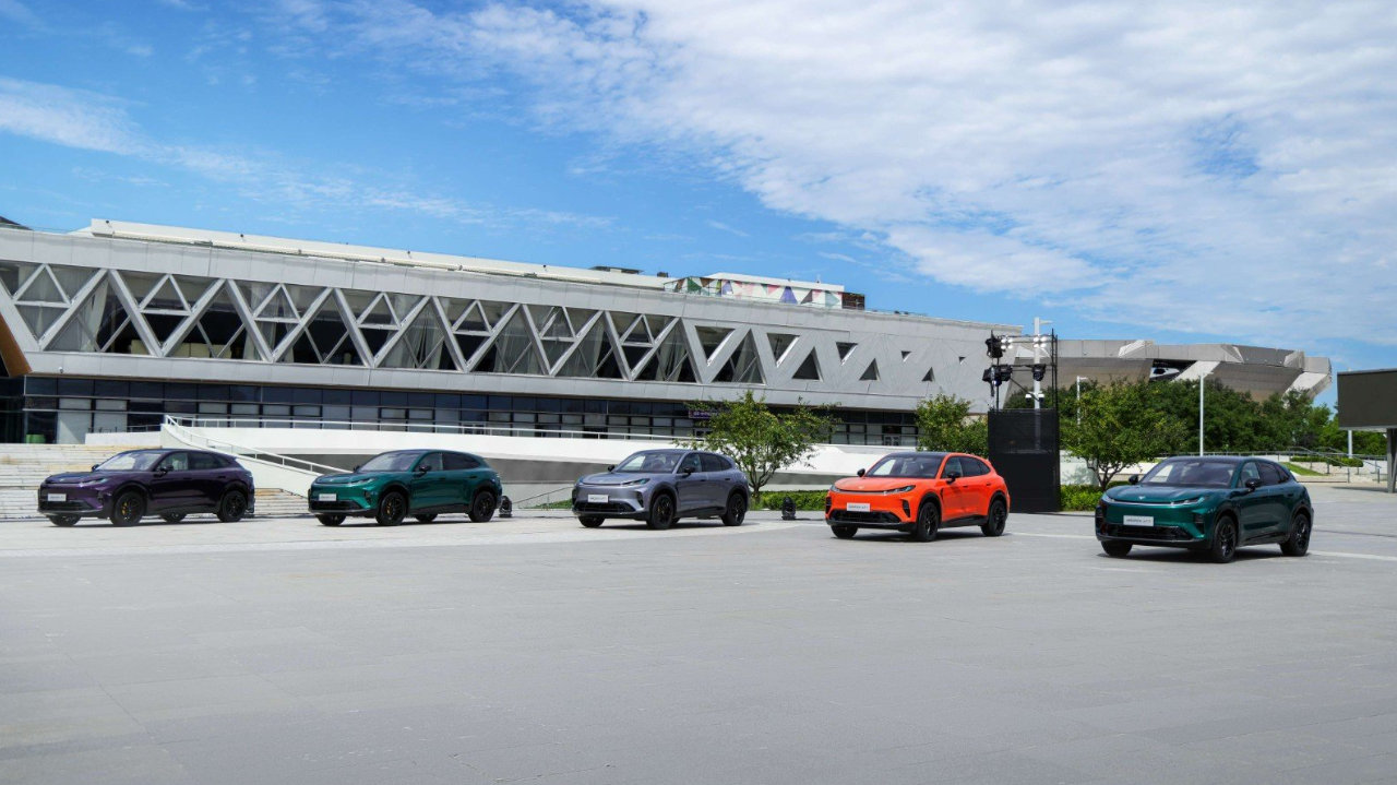 2026年值得买15万新能源SUV，极狐阿尔法T7很极致