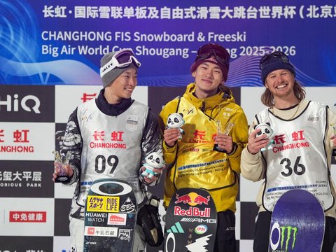 苏翊鸣“雪飞天”再夺冠