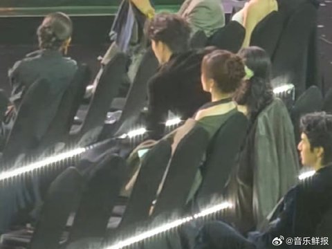 丁禹兮深夜暖心助人获赞