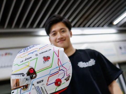 中国F1第一人，创造历史！他的头盔亮了…… - 新华网客户端