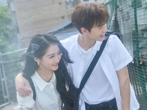 关晓彤李昀锐自信热舞气势十足