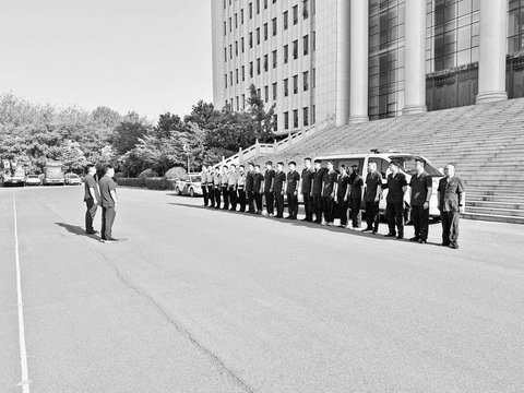 夏日亮剑护民生 攻坚执行暖民心