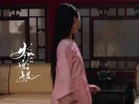 珠钗褪去，每个人都美得更加柔和