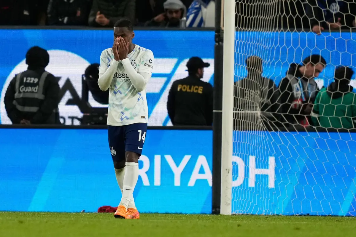 意大利超级杯点球崩盘后，国米的“虽败犹荣”叙事是否能掩盖硬仗中的体系隐忧？