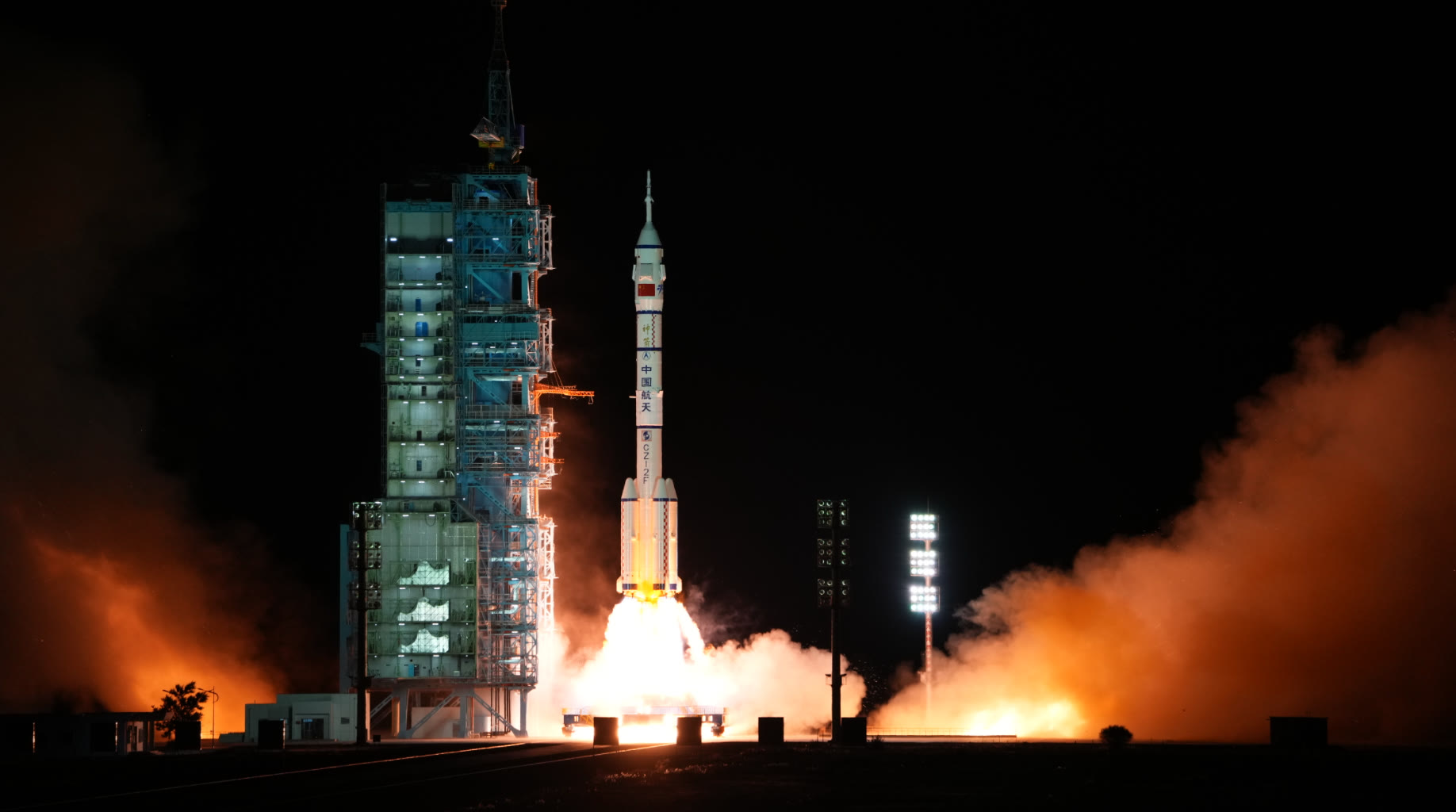 中国太强大了!神舟十三号顺利升空引欧洲关注,欧空局发文祝贺休闲区蓝鸢梦想 - Www.slyday.coM 中国太强大了!神舟十三号顺利升空引欧洲关注,欧空局发文祝贺休闲区蓝鸢梦想 - Www.slyday.coM