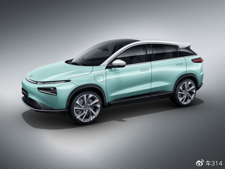 小鹏G3i对比沃尔沃XC40新能源,谁才是家用SUV的最优解?