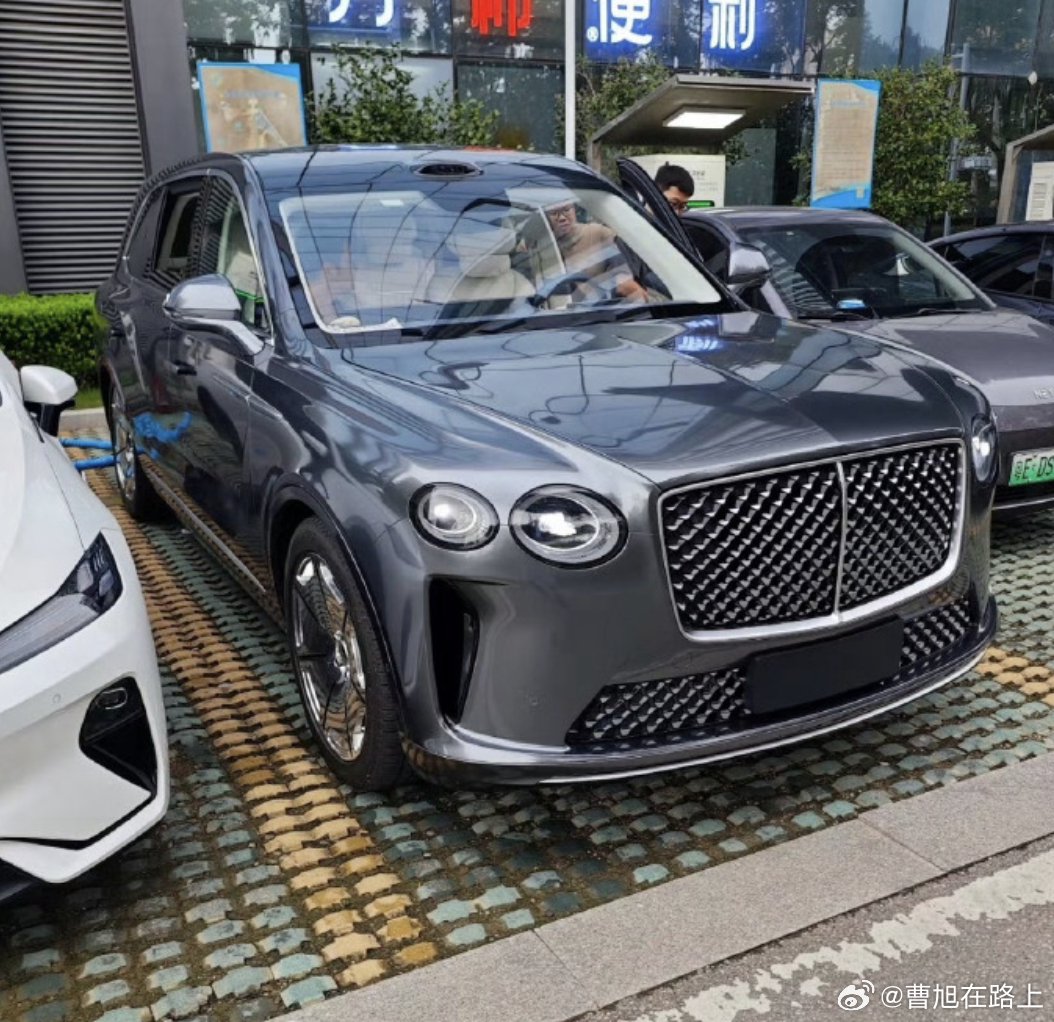 宾利添乱真的来了