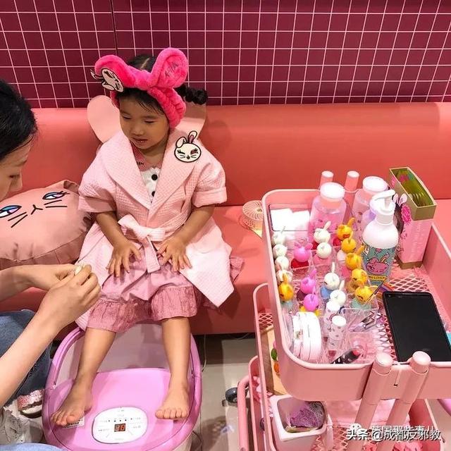 SPA化妆一条龙，<a href=