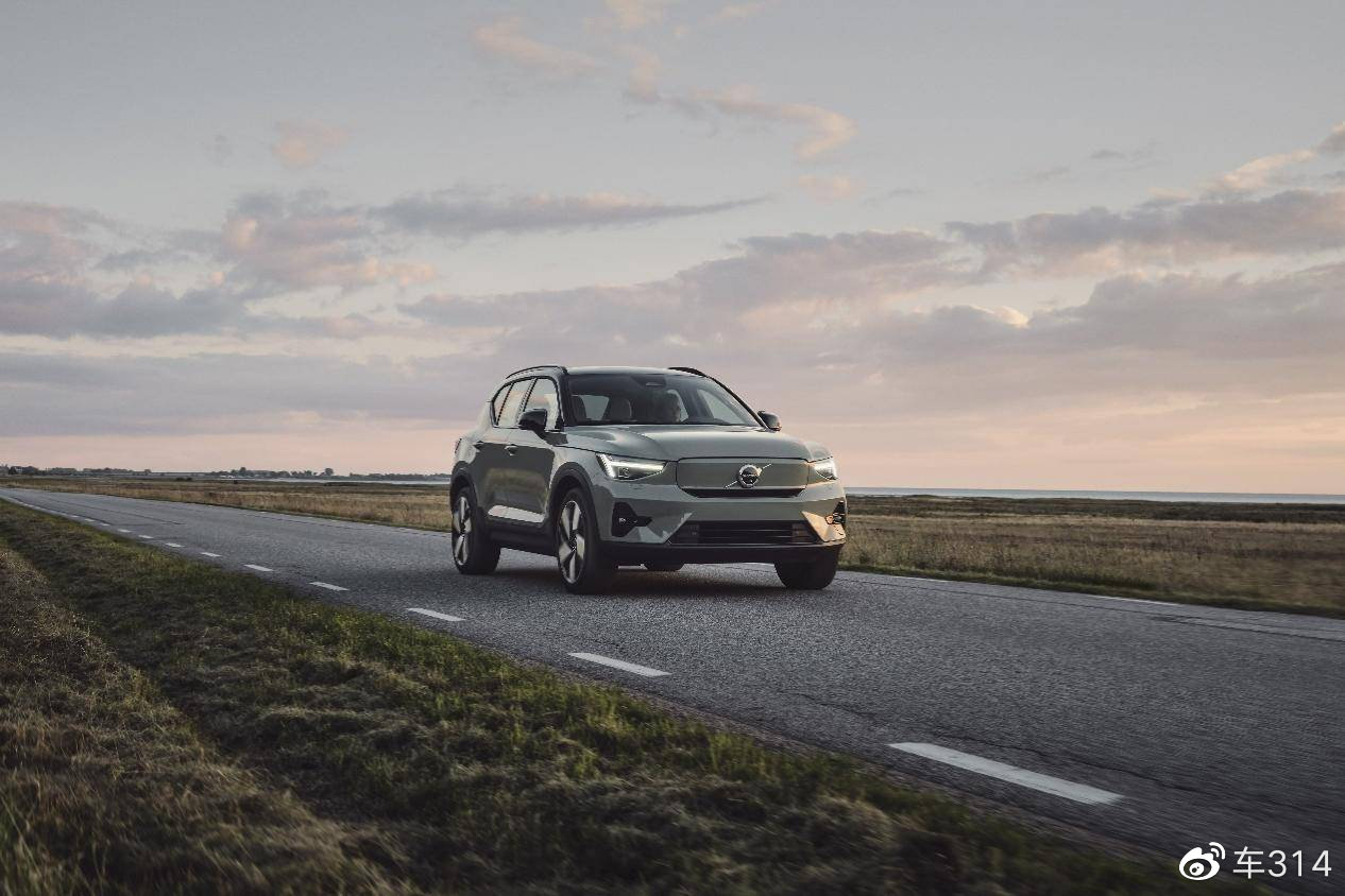 小鹏G3i对比沃尔沃XC40新能源,谁才是家用SUV的最优解?