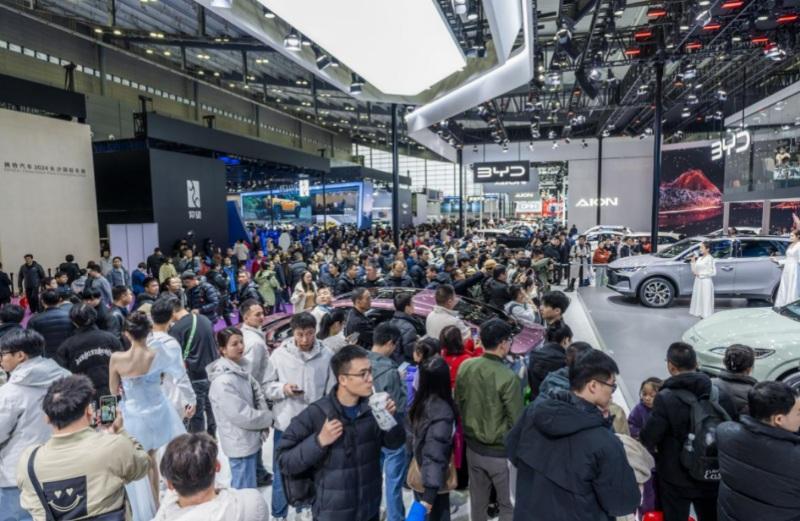 全球车企齐聚星城 第二十一届长沙国际车展将于12月10日举行