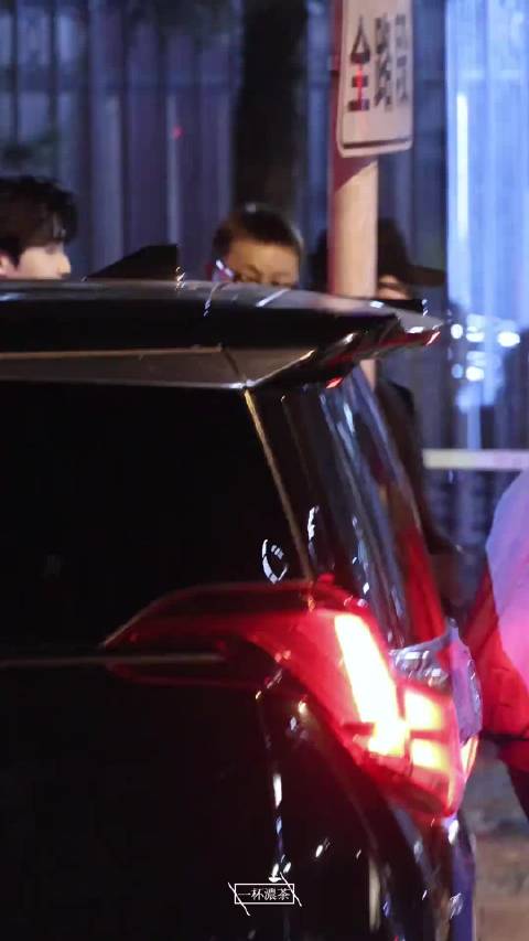 陈立农 三登春晚