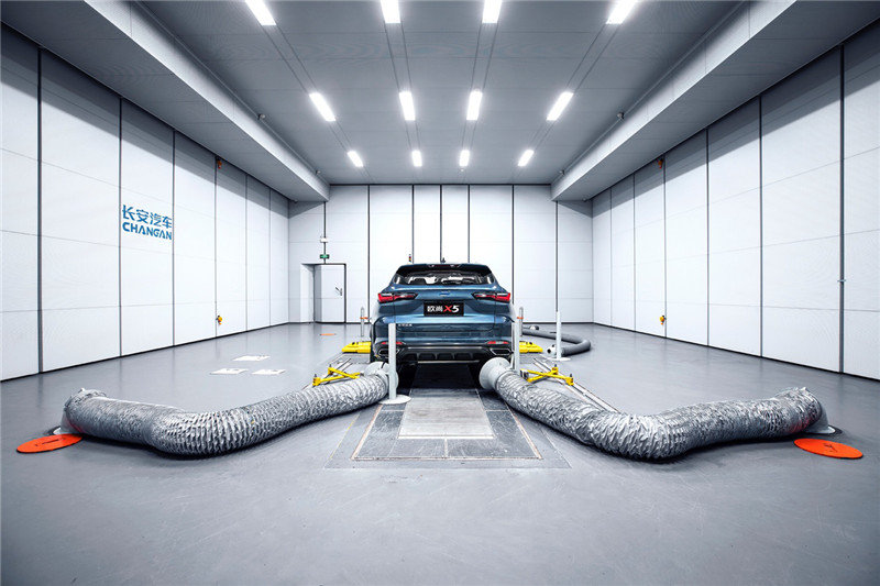 关键词 : 长安欧尚内饰塑光座舱蓝鲸我要反馈