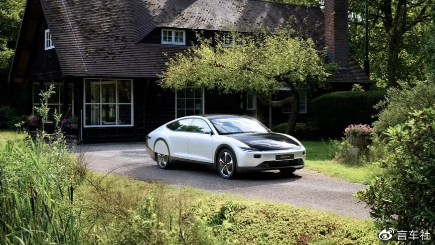 晒两天太阳就能走225km的电动车，方向错了吗？