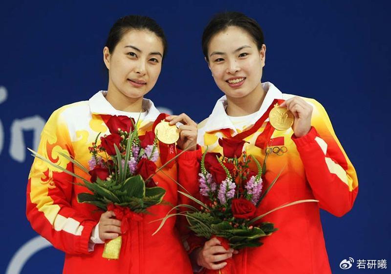 她是中国的跳水女皇，退役之后嫁给香港富商长子，生子奖金破亿
