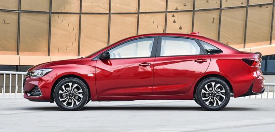 合资紧凑型轿车大比拼:雪佛兰科鲁泽VS日产轩逸谁更强?