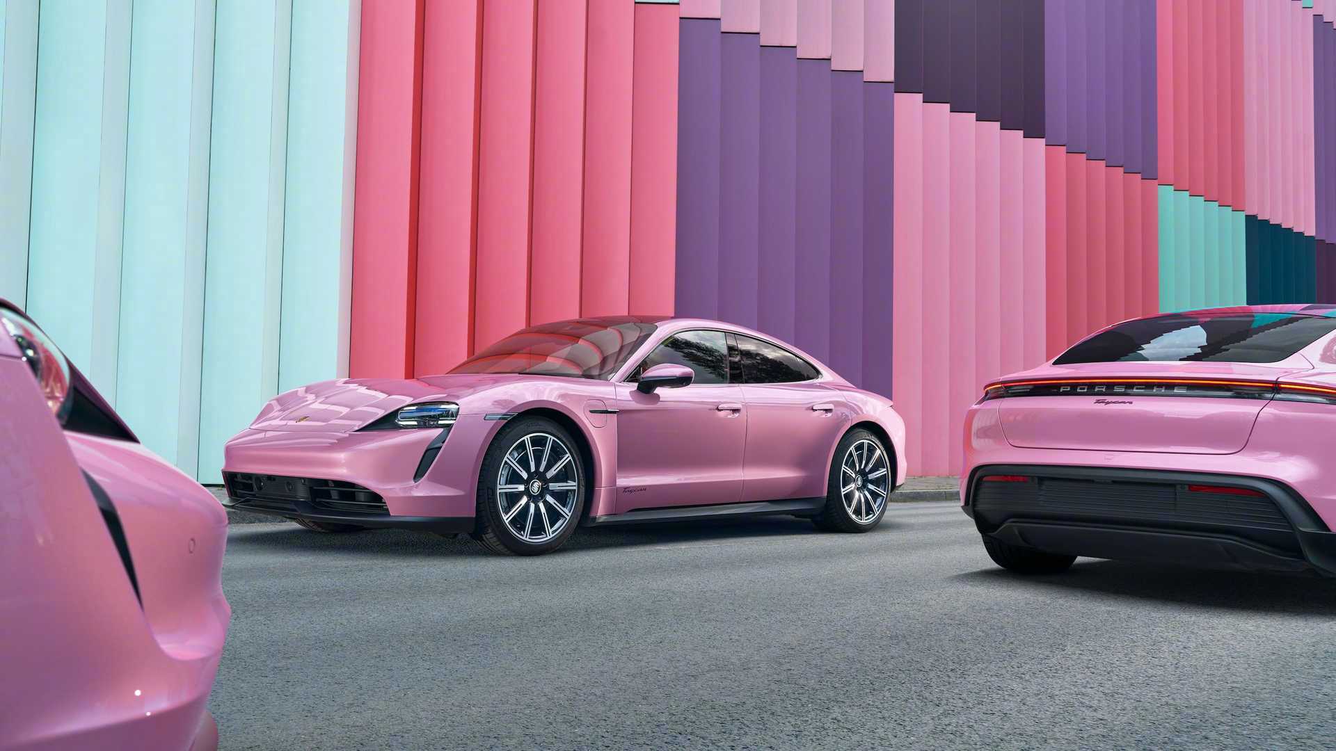 粉红色保时捷porschetaycan