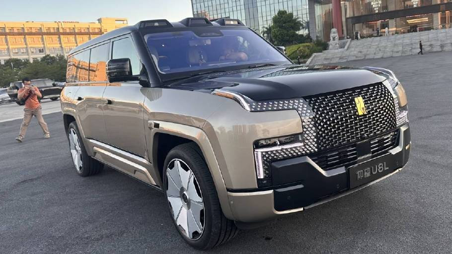 128万元起售！仰望U8L鼎世版上市